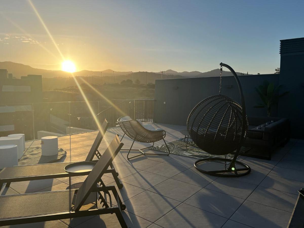Ferienwohnung The Golden Oasis Penthouse Estepona Exterior foto